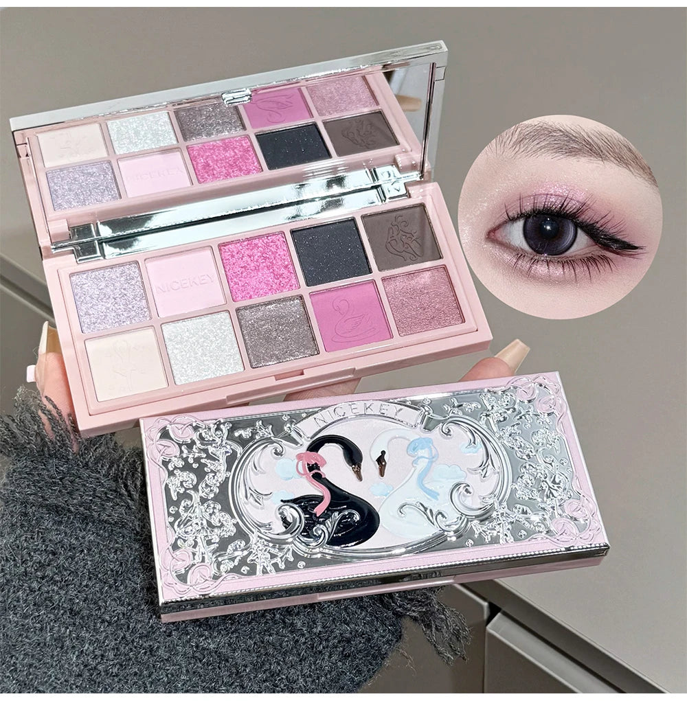 Kit de Maquiagem NICEKEY Pink Ballet Completo com 4 Batons Líquidos Matte, Blush, Pó Compacto, Paleta de Sombras, Paleta de Contorno e Colar Brinde. 💄✨