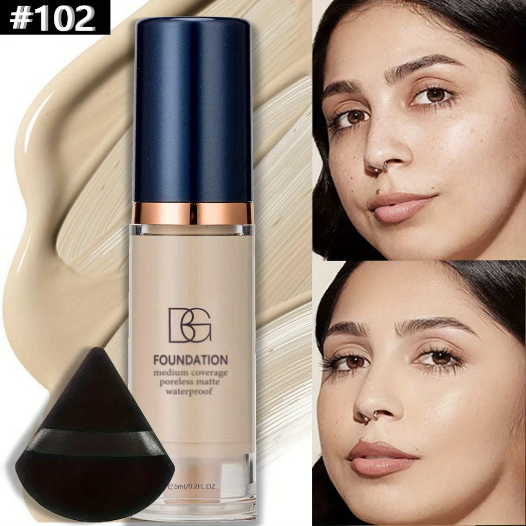 Kit com 2 Bases Líquidas de Cobertura Total + Esponja Triangular Preta – À Prova d’Água, Acabamento Matte de Longa Duração, Cobertura de Olheiras e Imperfeições