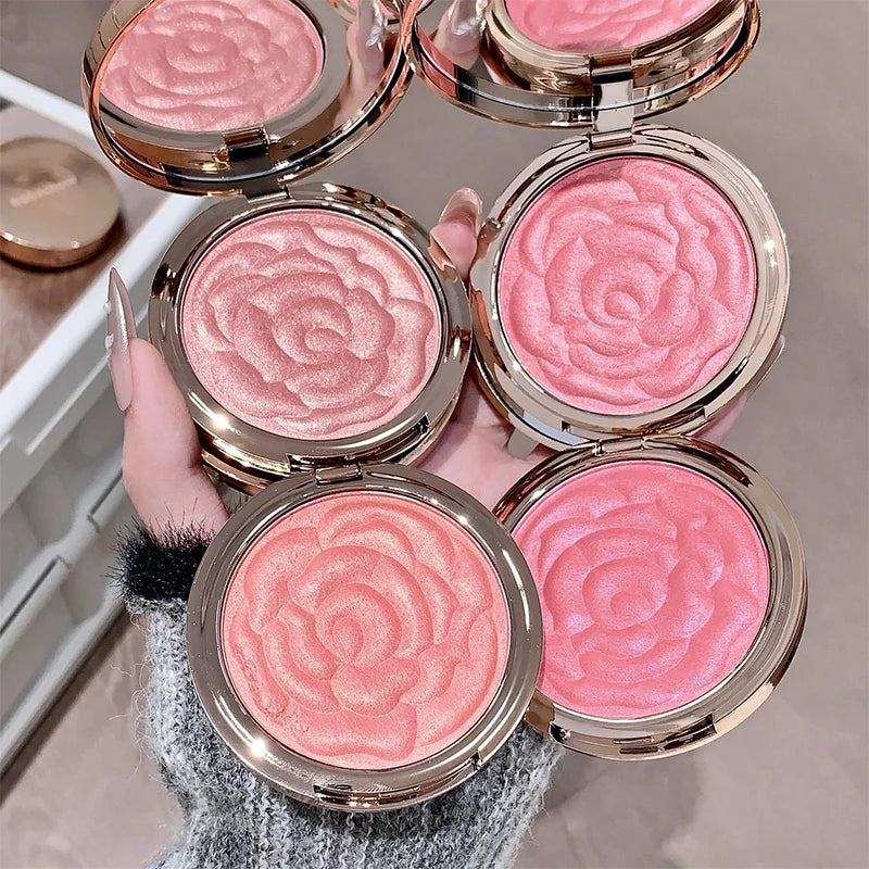 🌹✨ Blush em Pó Rosa com Design Floral