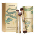 Kit de Pincéis HOURGLASS Complexion Essentials – Série Dragão com 3 Pincéis de Maquiagem, Caixa de Embalagem e Porta-Pincéis