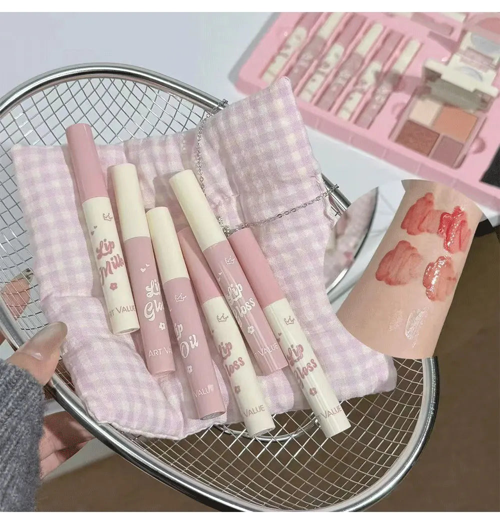 💄 Kit Completo de Maquiagem com 13 Itens: 4 Glosses Labiais, Óleo Labial, Creme Labial, Delineador, Máscara de Cílios, Caneta para Sobrancelhas, Blush, Iluminador, Paleta de Sombras e Pó Compacto. ✨