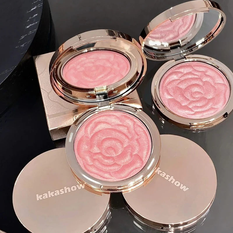 🌹✨ Blush em Pó Rosa com Design Floral