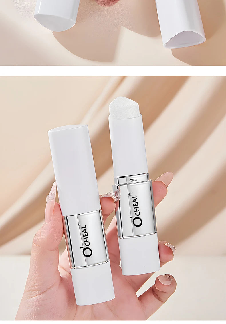 Base em bastão O'CHEAL com mudança de temperatura, cobertura facial, imperfeições, poros, dupla face, acabamento matte.